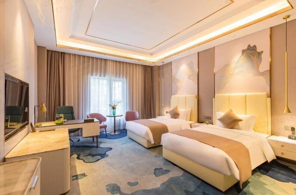 Отель Beijing Tiananmen Wangfujing Meilun Hotel 4*