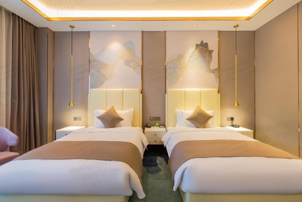 Фото Beijing Tiananmen Wangfujing Meilun Hotel 4*