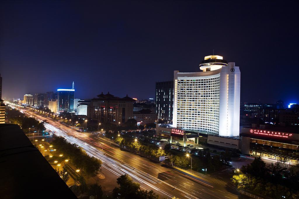 Отель Beijing International Hotel 5*