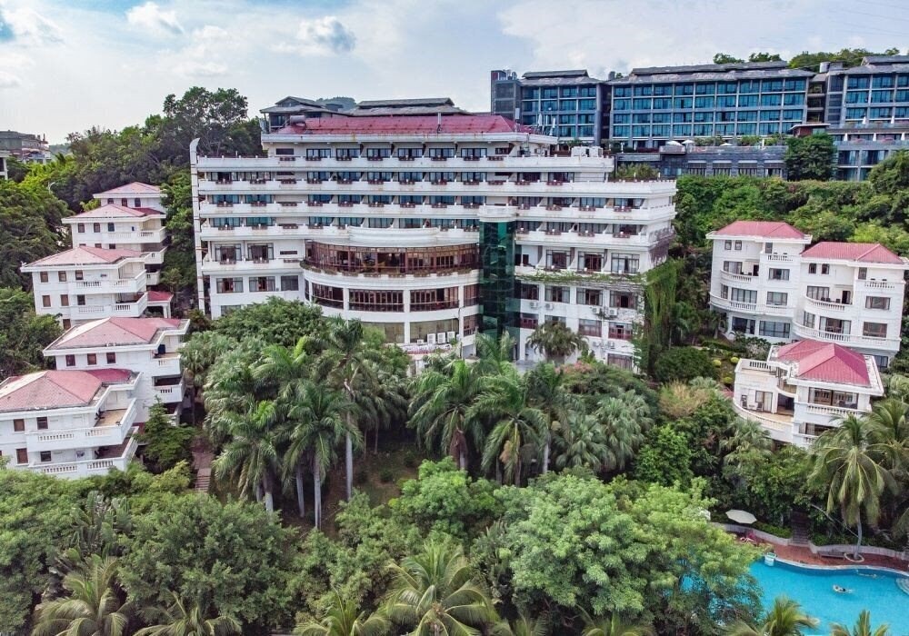 Отель Sanya Yuhuayuan 4*