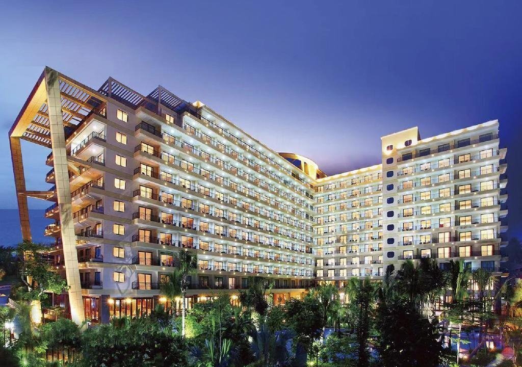 Отель La Costa Resort Sanya Bay 5*