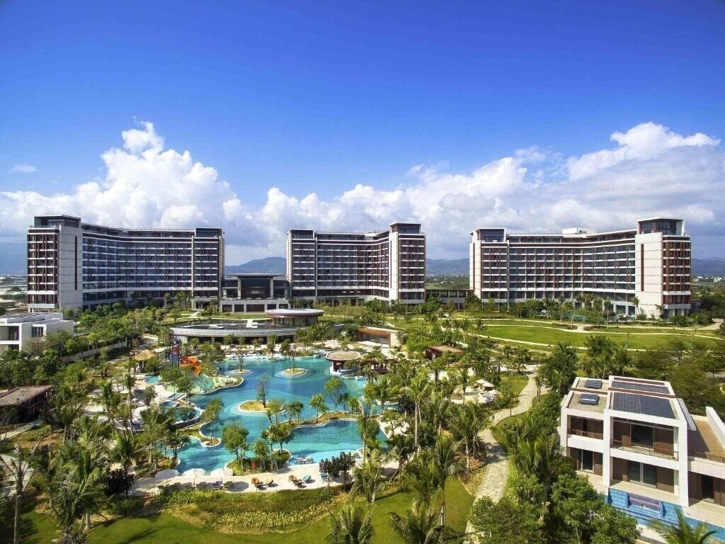Отель Sofitel Sanya Leeman Resort 5*