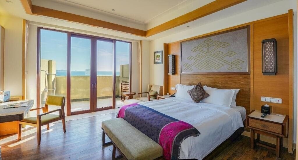 Фото Sanya Bay Guest House 5*