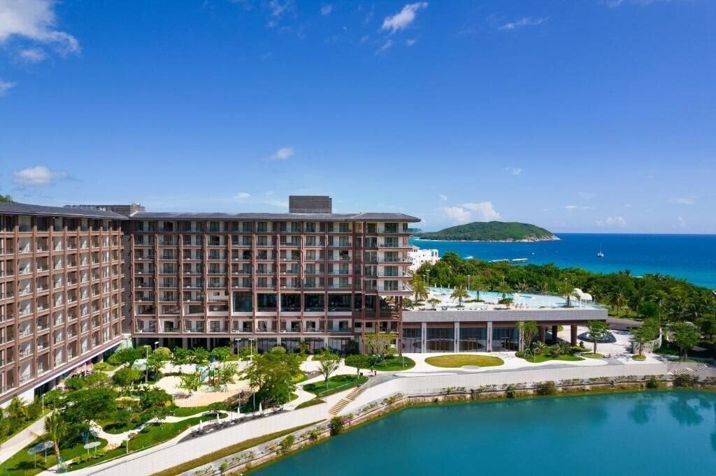 Картинка Hualuxe Sanya Yalong Bay Resort 5*