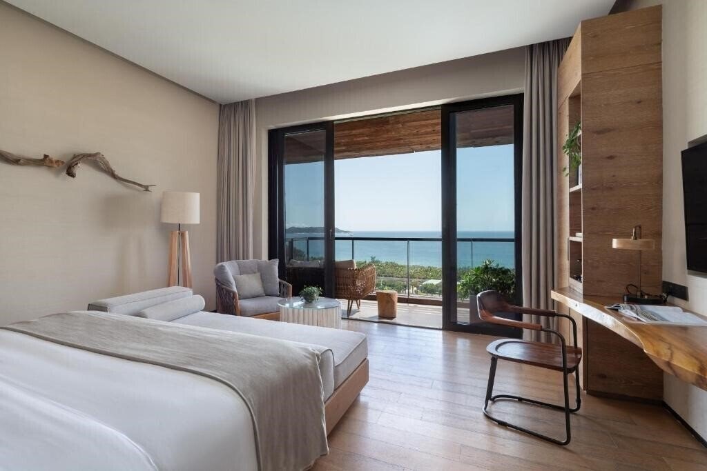Фотография 1 Hotel Haitang Bay Sanya 4*