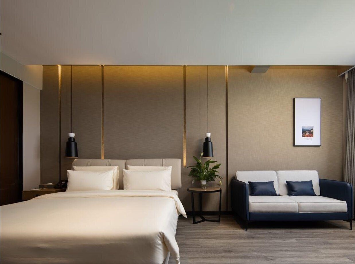 Изображение Spring Harbor Resort Sanya 4*