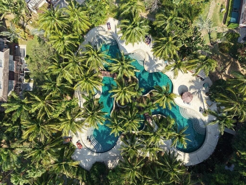 Отель Grand Mercure Sanya Yalong Bay (ex. Huayu Resort & Spa Yalong Bay) 5*