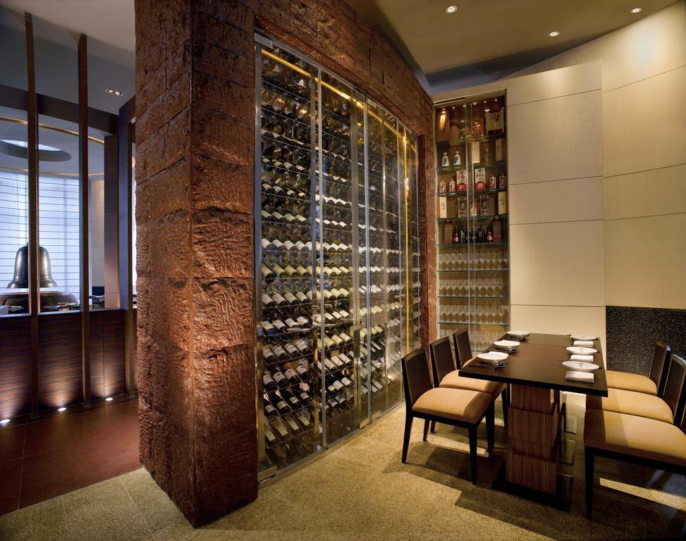 Фотография Hyatt On The Bund 5*