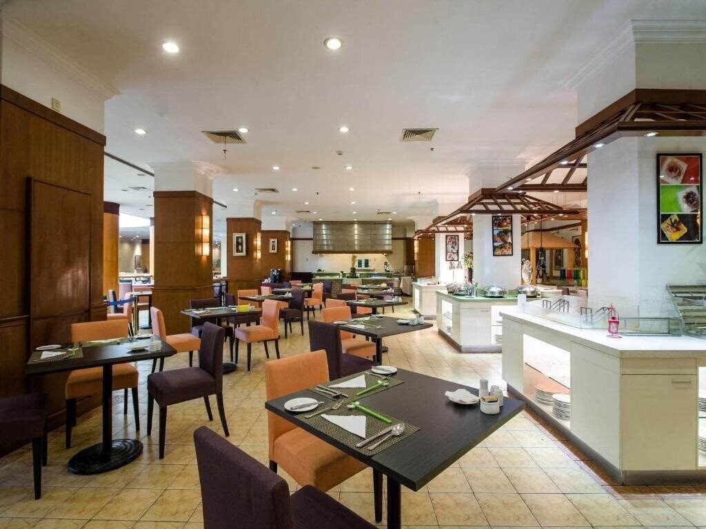 Фотография Park Inn by Radisson Shanghai Downtown 4*