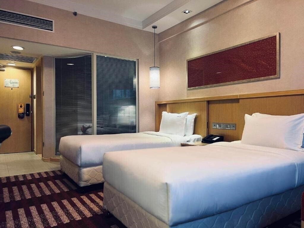 Картинка Park Inn by Radisson Shanghai Downtown 4*