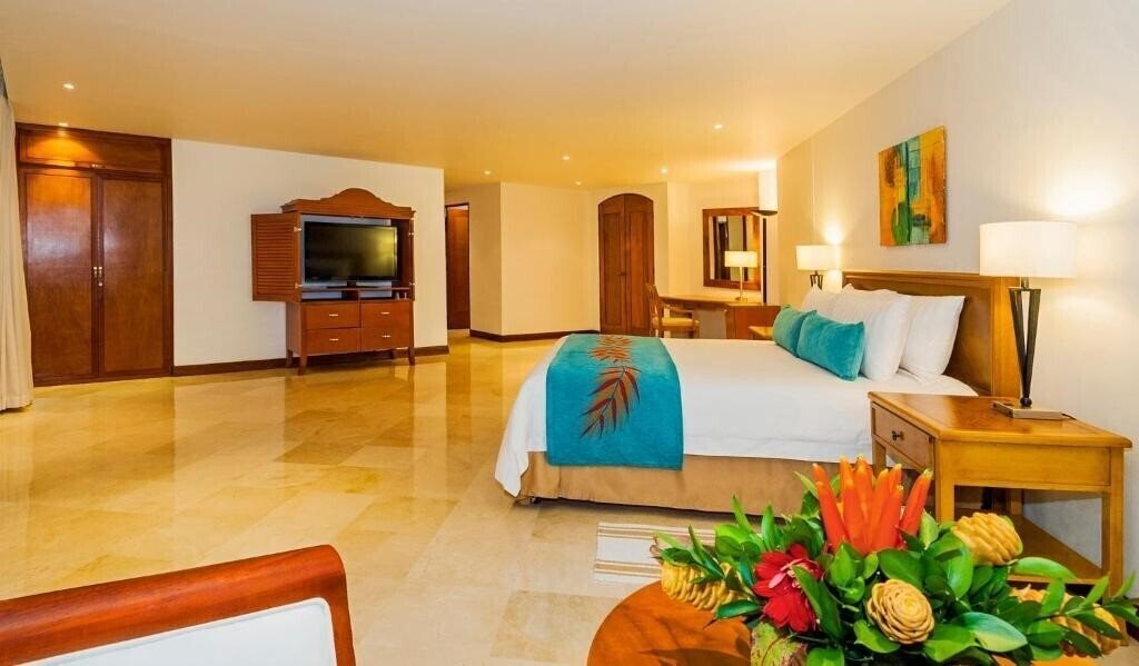 Картинка Almirante Cartagena 4*