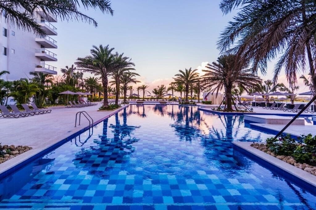 Фото Dreams Karibana Cartagena 5*