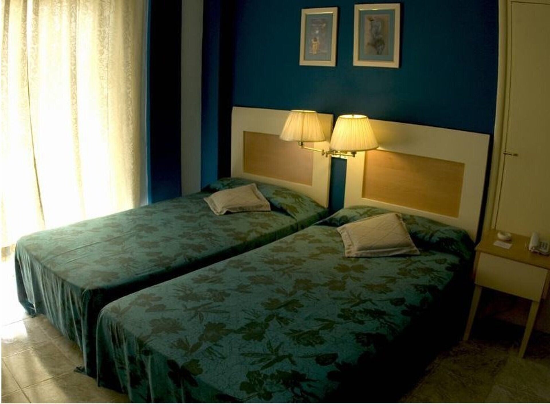 Отель Sercotel Lido 2*