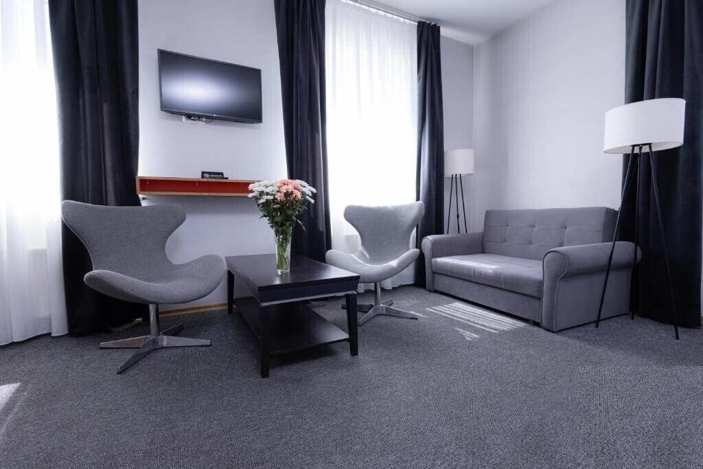 Отель Felicia 3*