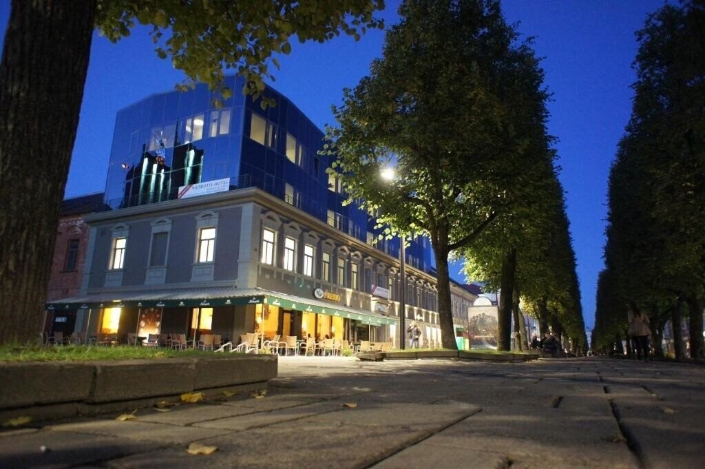 Отель Kaunas City Hotel 2*