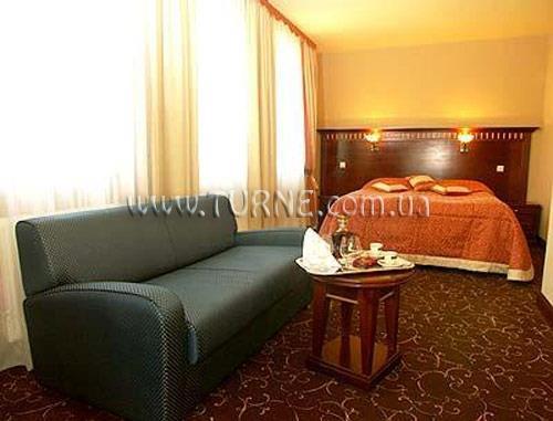 Отель Rivastar 4*