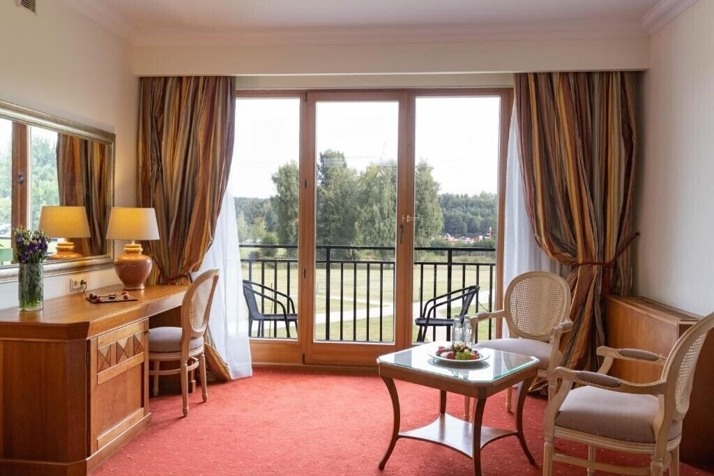 Отель Vilnius Grand Resort 4*