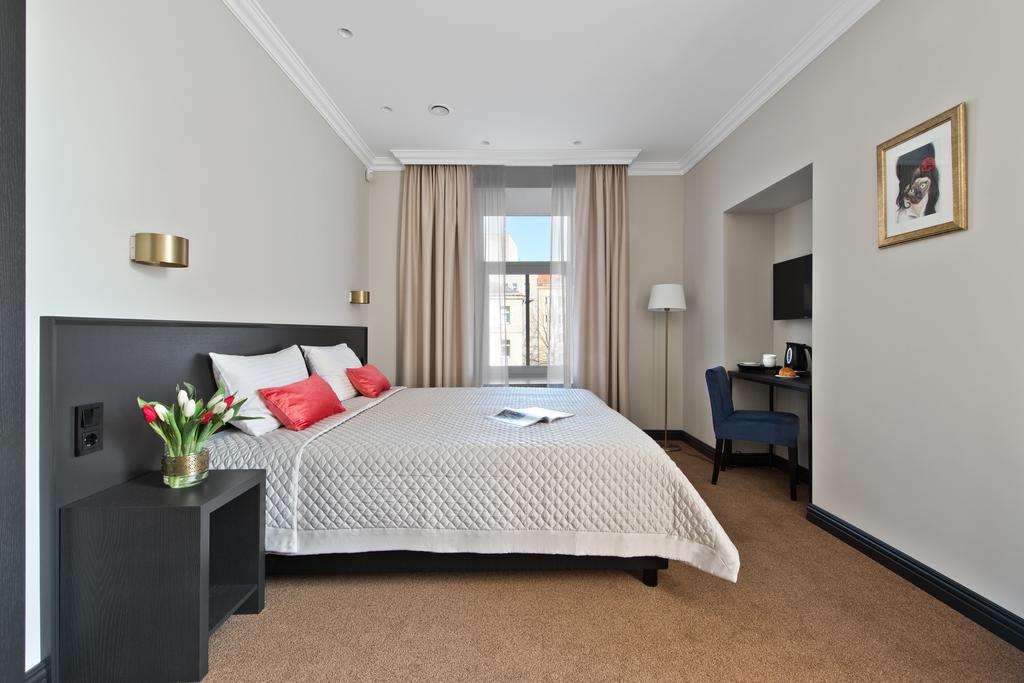 Фото 15 Th Avenue 3*