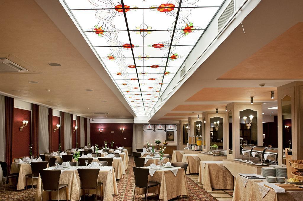 Изображение Artis Centrum Hotels 4*