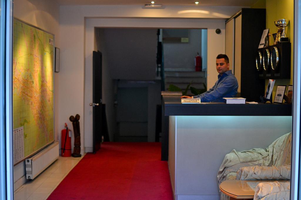 Отель Ambasador 3*