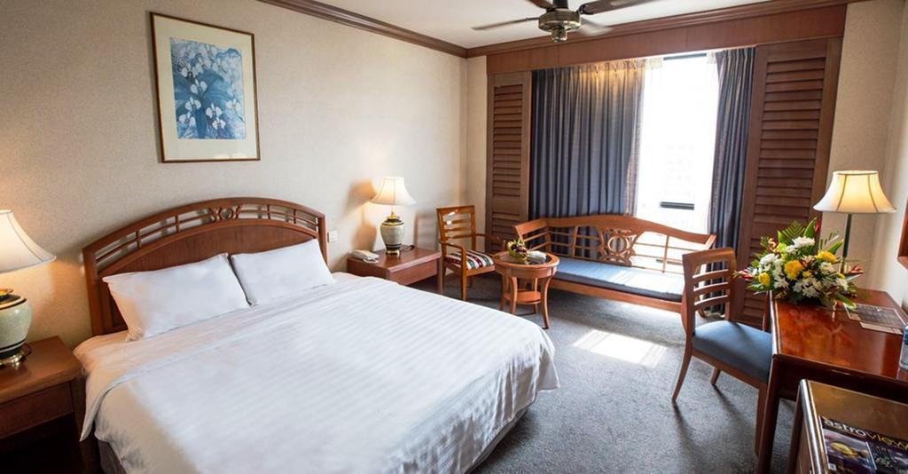 Отель Sabah Oriental Hotel 3*