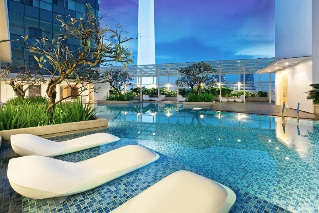 Отель Oasia Suites Kuala Lumpur 4*