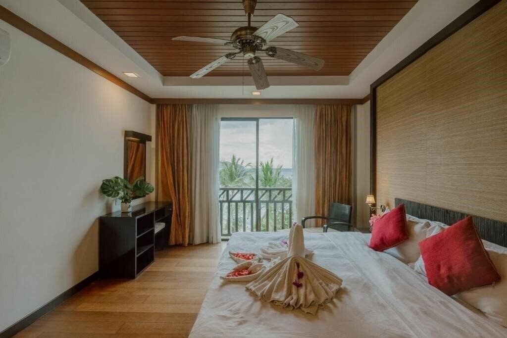 Фото Borneo Beach Villas 4*