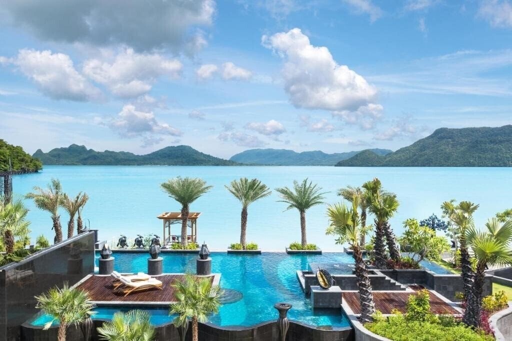 Изображение St. Regis Langkawi 5*
