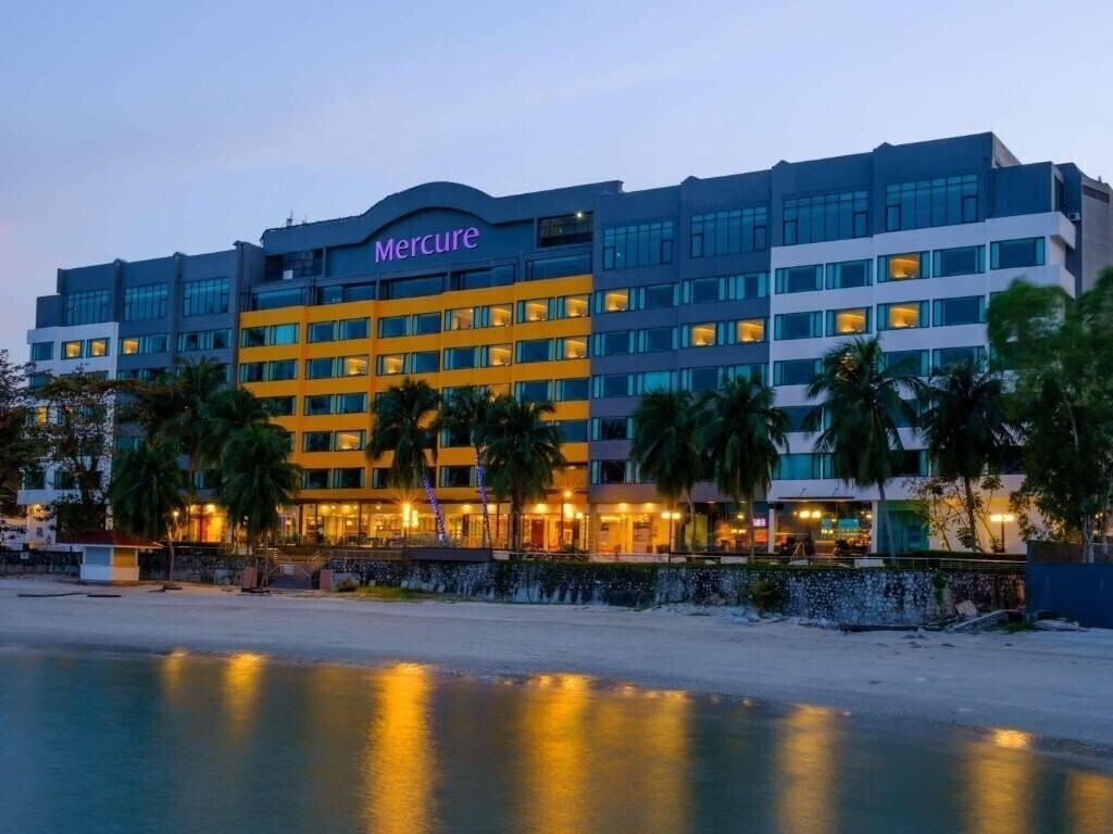 Отель Four Points By Sheraton Penang 4*