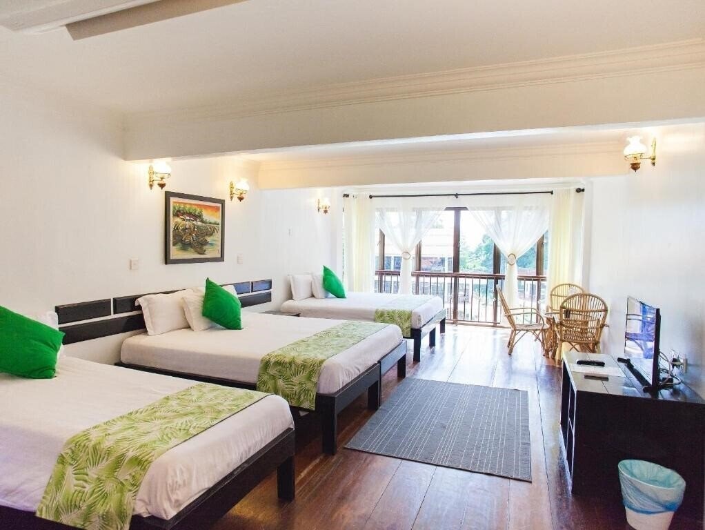 Фото Anjungan Beach Resort & Spa 3*