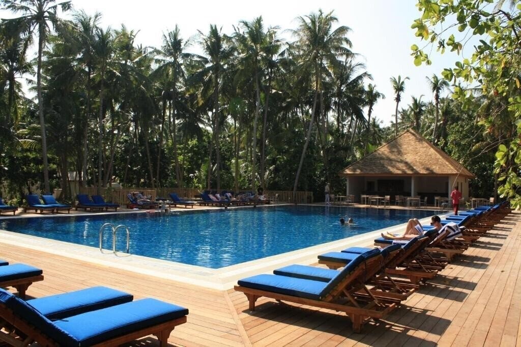Изображение Vilamendhoo Island Resort 4*