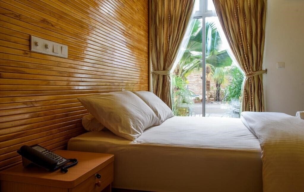 Отель Perla Dhangethi 3*