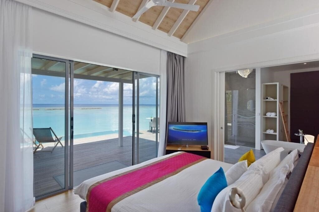 Картинка Kuramathi Maldives 4*