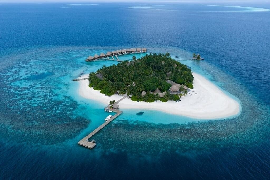 Отель Kandolhu Maldives 5*