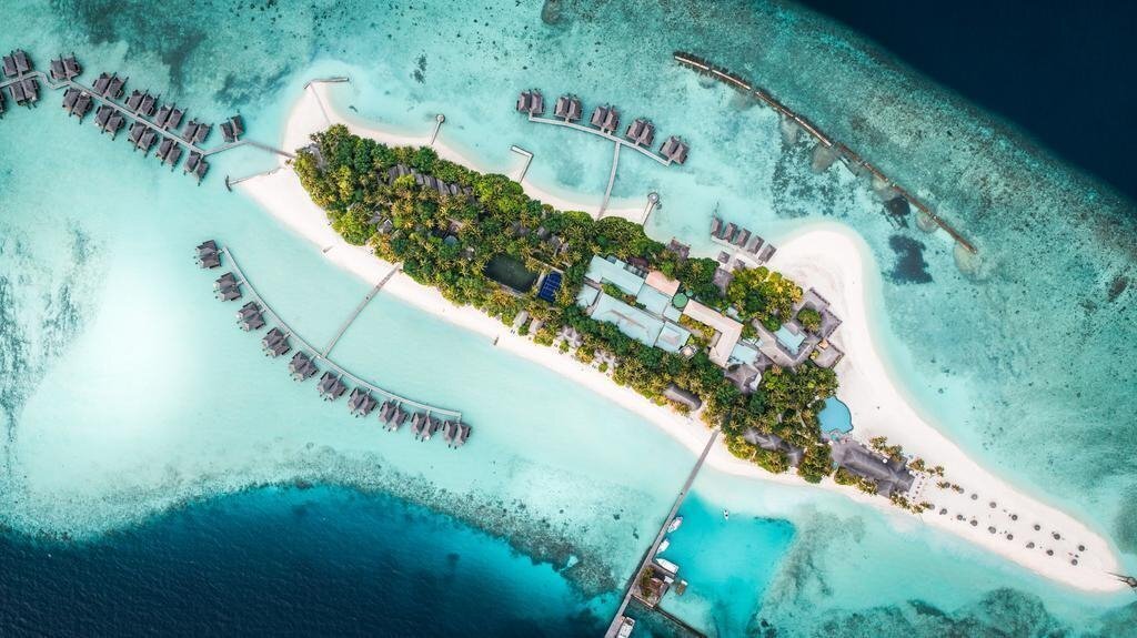 Отель Velidhu Island Resort 3*