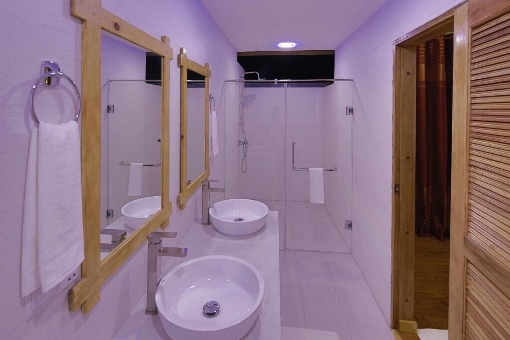 Фото Shallow Lagoon Rasdhoo Guest House 3*