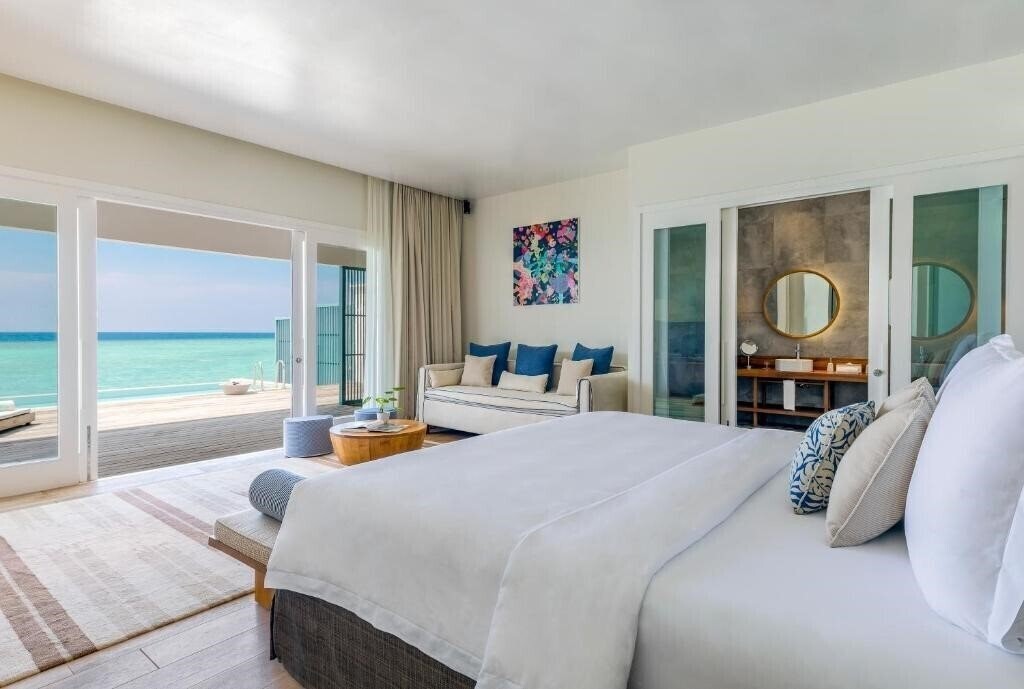 Фото Amilla Maldives Resort & Residences 5*