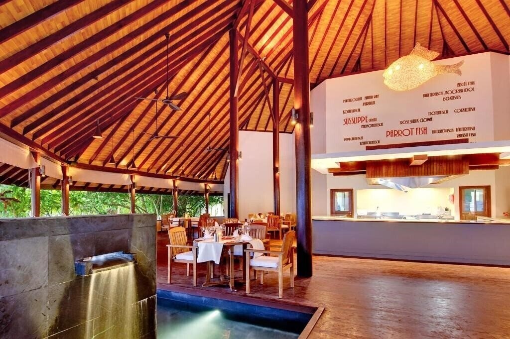 Изображение Robinson Maldives 4*