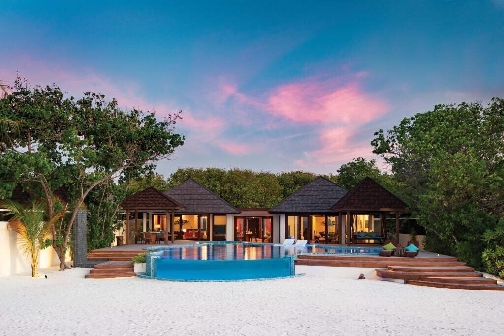Изображение Atmosphere Kanifushi Maldives 5*
