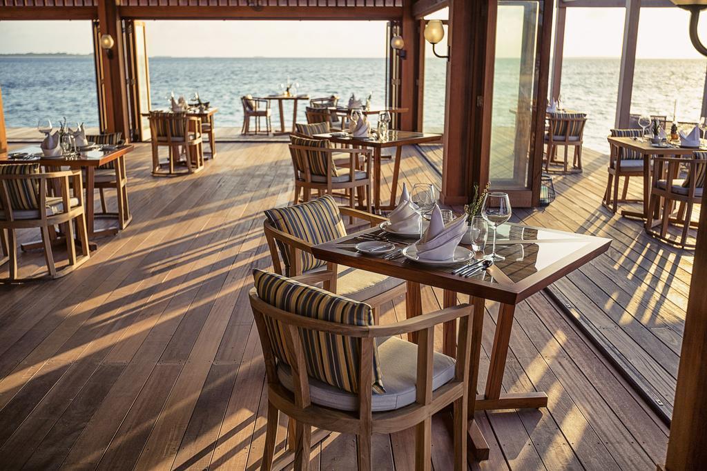 Фотография Hurawalhi Island Resort 5*