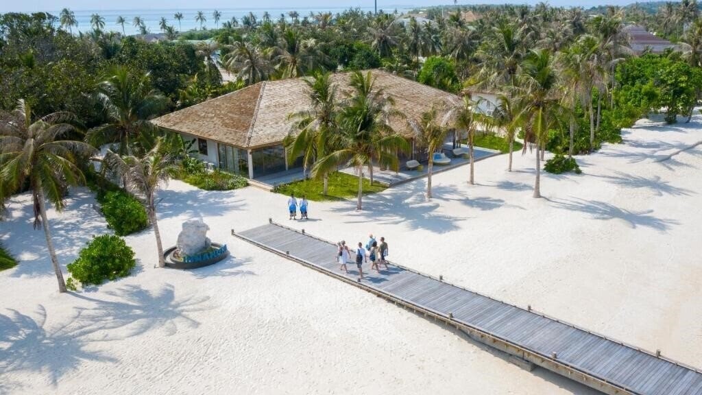 Изображение Innahura Maldives Resort 3*