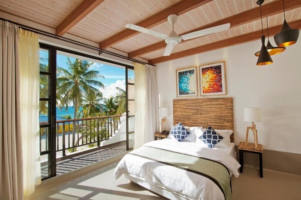 Фото Crystal Sands 3*