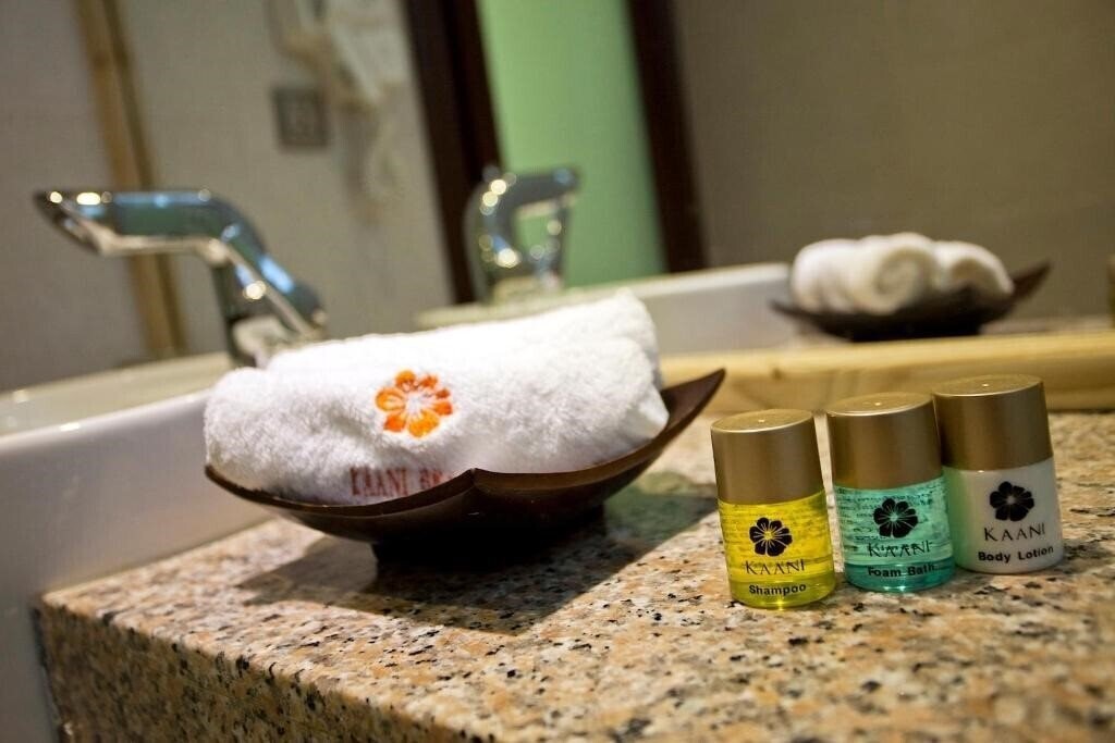 Фотография Kaani Beach Hotel 3*