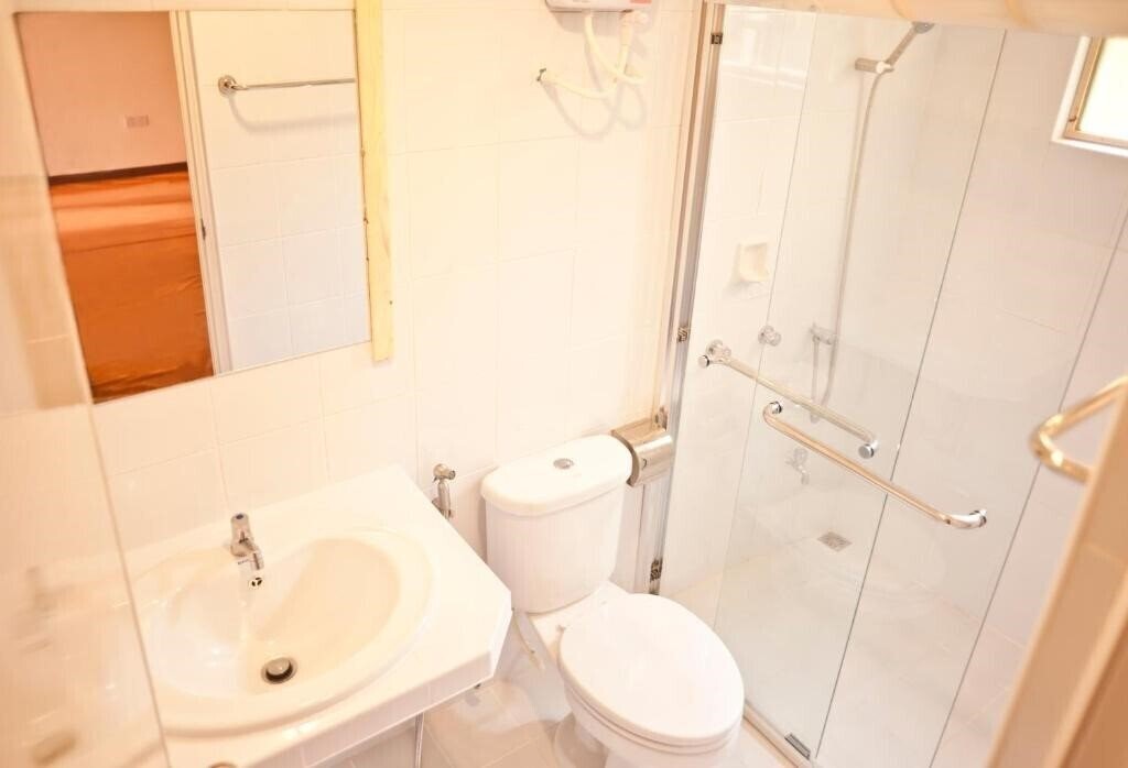 Фотография Stingray Beach Inn 3*