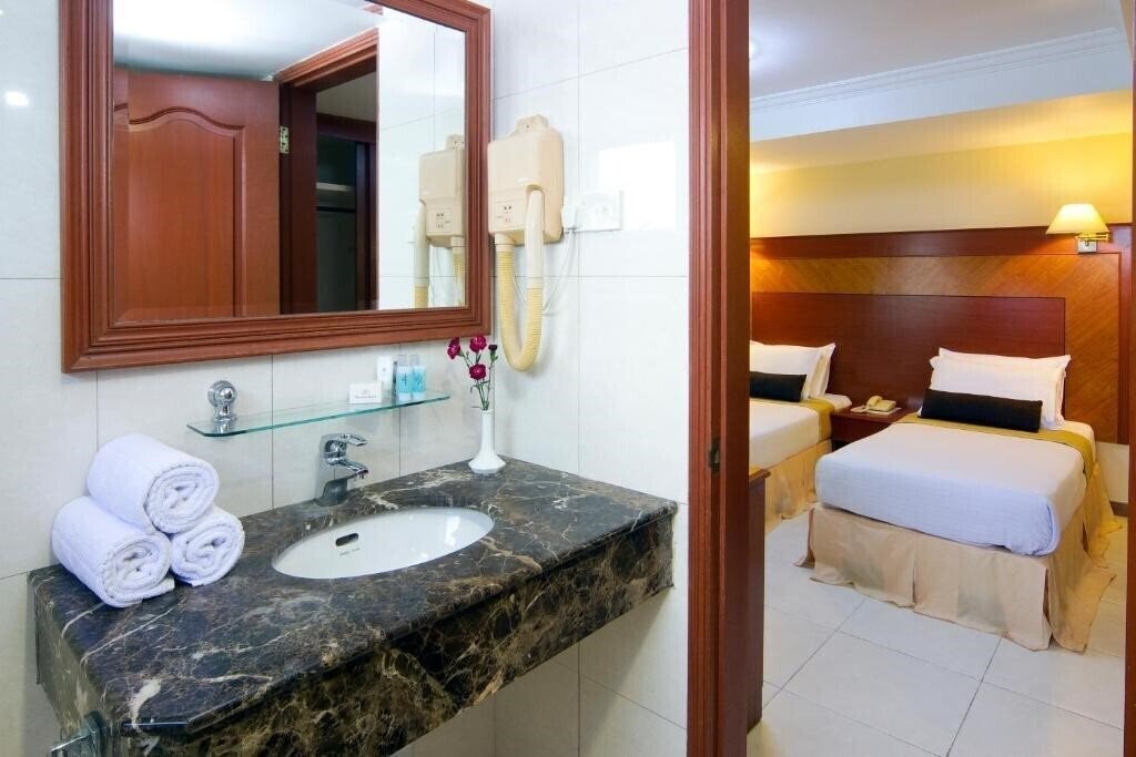 Фото Mookai Hotel 4*