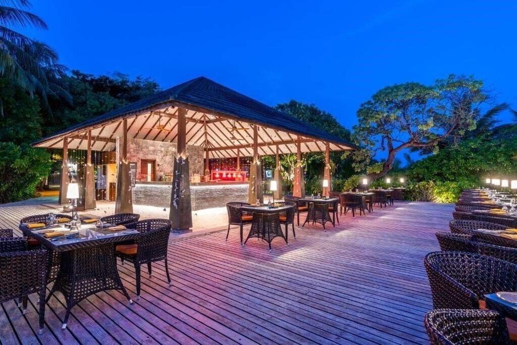 Изображение Adaaran Meedhupparu 4*