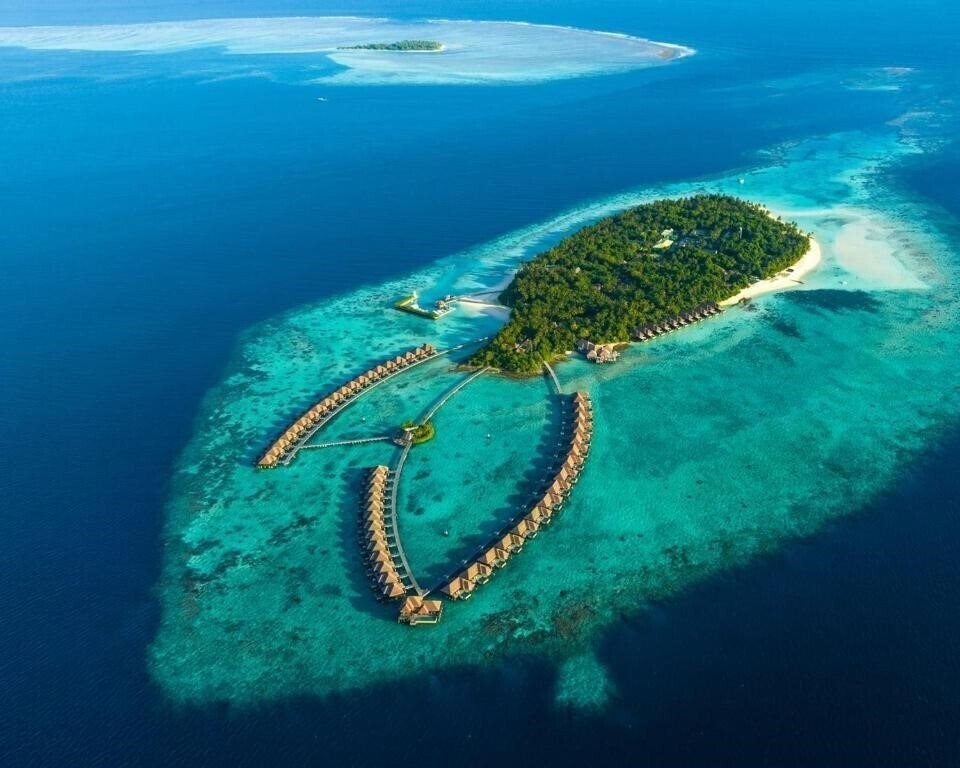 Отель Ayada Maldives 5*