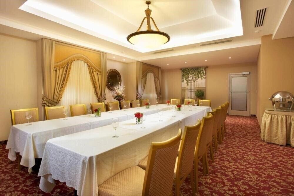 Отель Robinson Club Noonu 4*