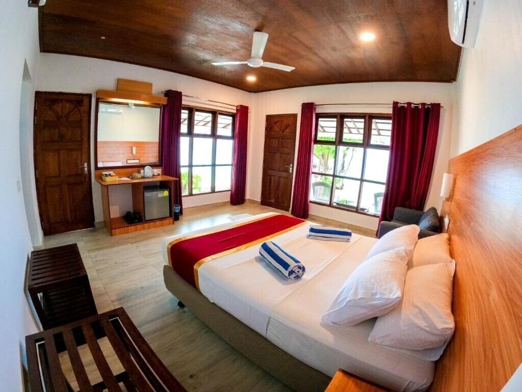 Изображение Lagoon View Maldives 4*