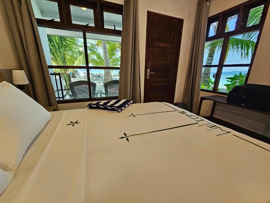 Картинка Lagoon View Maldives 4*
